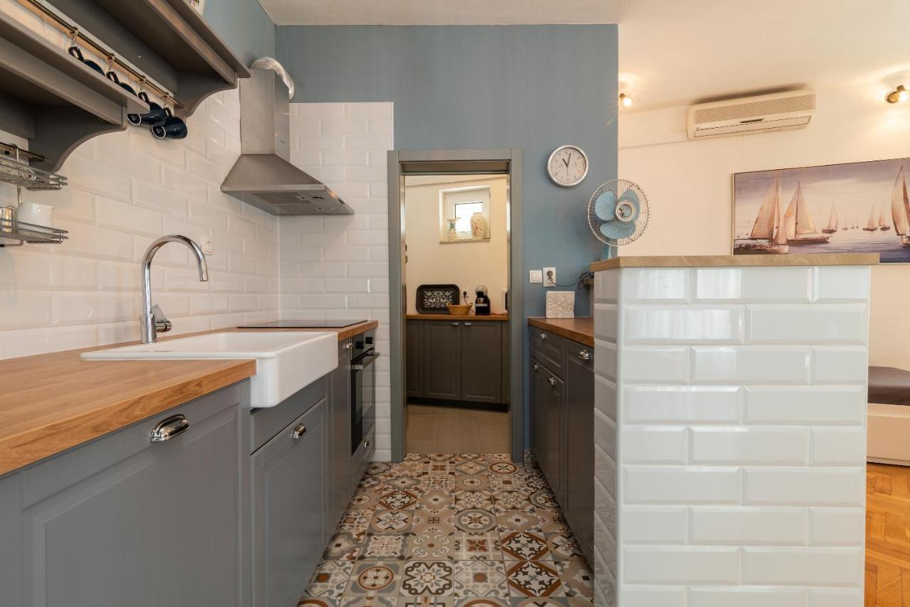 Apartment Kambel Kaštela Exteriér fotografie